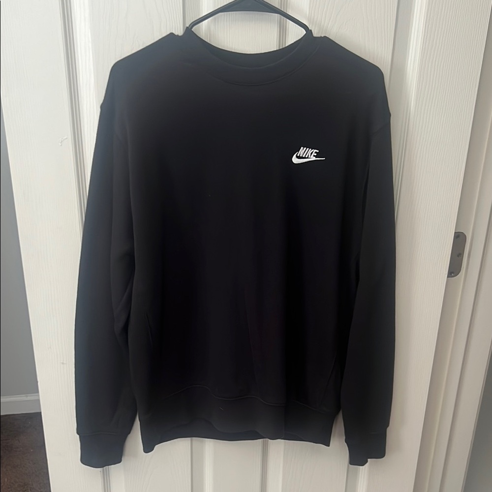Nike Men's Black Sweater